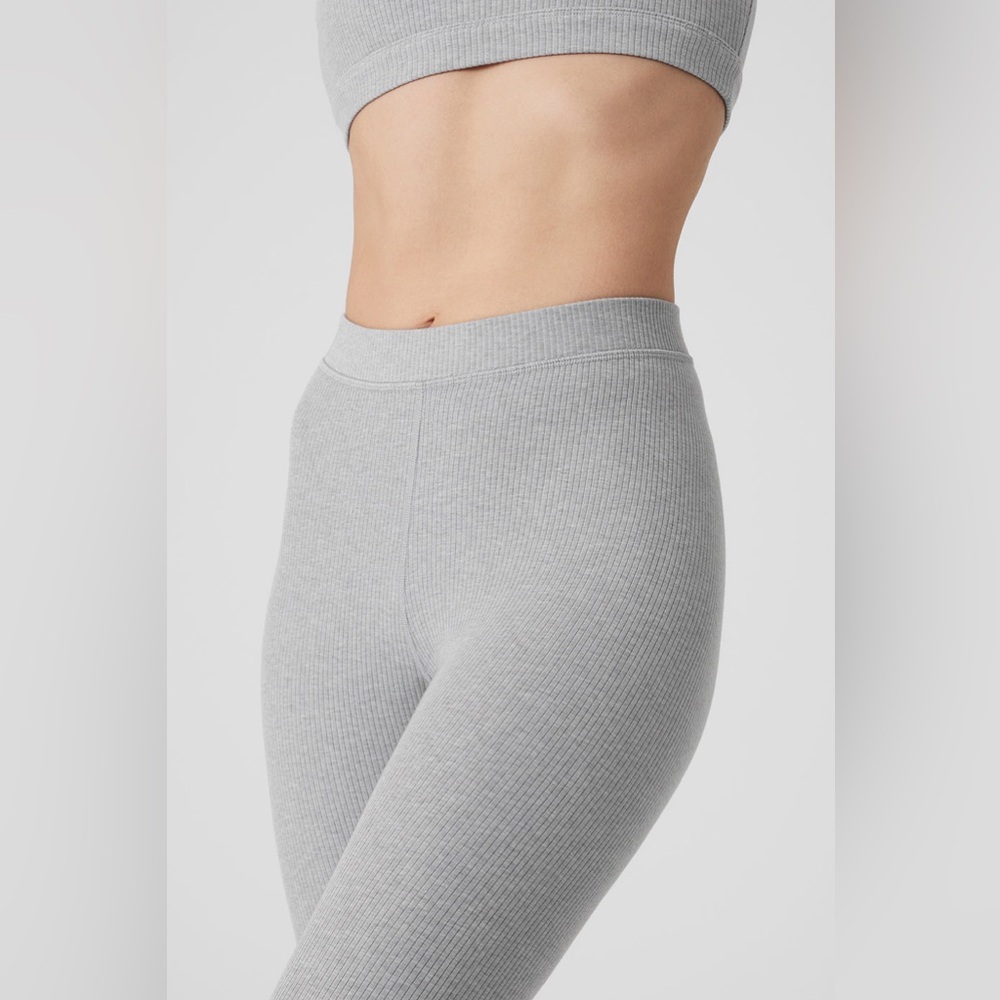 Alo Yoga Ribbed High-Waist 7/8 Blissful Legging in Heather Gray